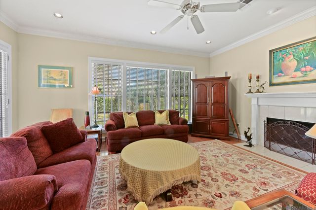 19423 Cape Hart Ct, Saint George, LA 70809