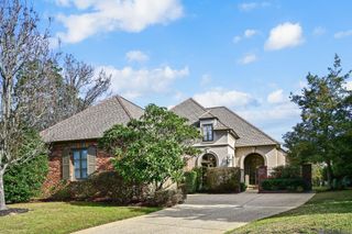 19423 Cape Hart Ct, Saint George, LA 70809