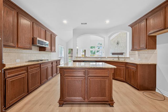 1840 Leela Springs Drive, Conroe, TX 77304