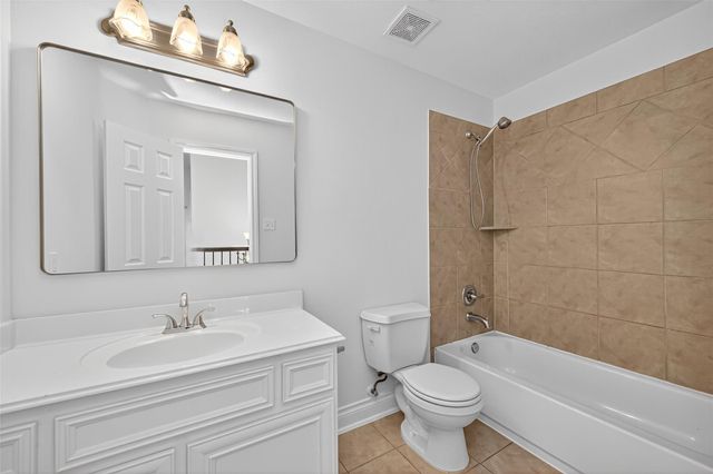 1840 Leela Springs Drive, Conroe, TX 77304