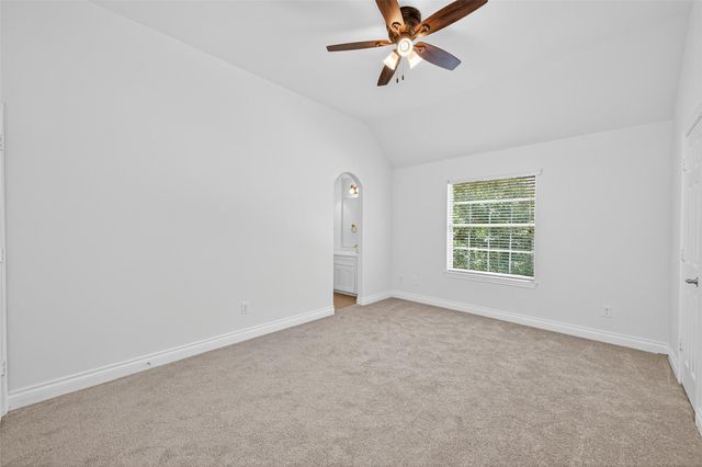 1840 Leela Springs Drive, Conroe, TX 77304