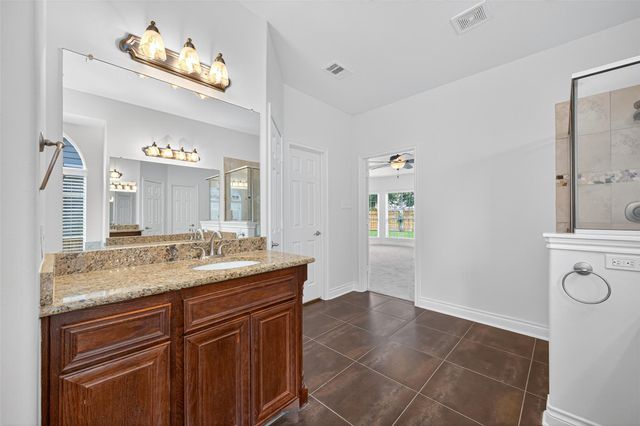 1840 Leela Springs Drive, Conroe, TX 77304