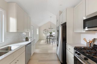 6028 Russell Avenue S, Minneapolis, MN 55410