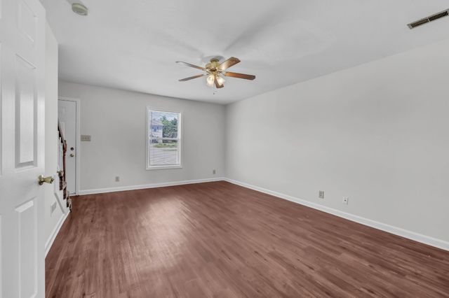 500 Patriot Park Ct, Clarksville, TN 37042