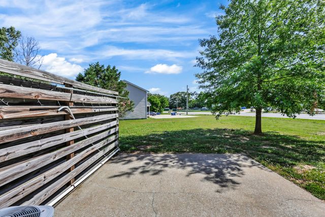 500 Patriot Park Ct, Clarksville, TN 37042