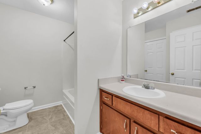500 Patriot Park Ct, Clarksville, TN 37042