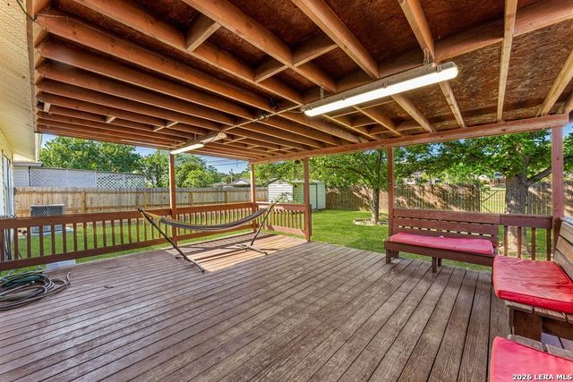 9518 ARCADIA CRK, San Antonio, TX 78251