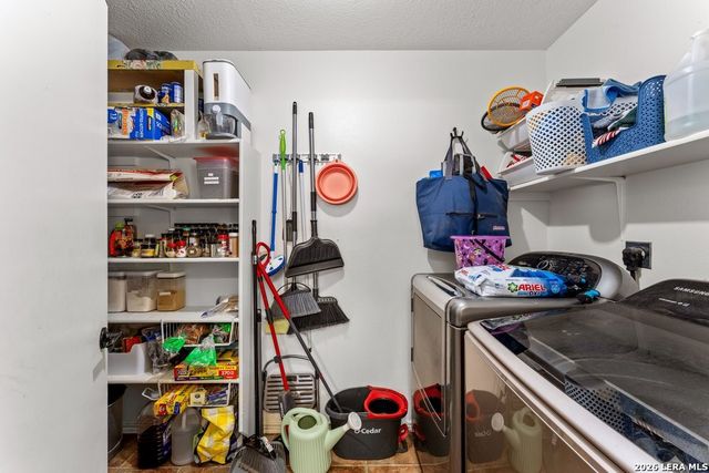 9518 ARCADIA CRK, San Antonio, TX 78251