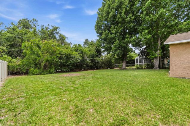 1564 CYPRESS WOODS CIRCLE, St Cloud, FL 34772