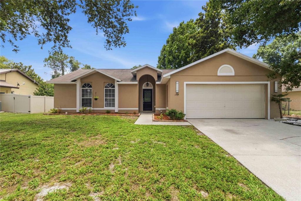 1564 CYPRESS WOODS CIRCLE, St Cloud, FL 34772