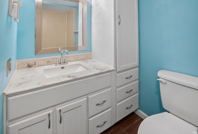 1120 N Diamond Point Court, Monticello, IN 47960
