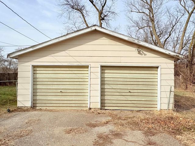 1437 Vine Street, Waterloo, IA 50703