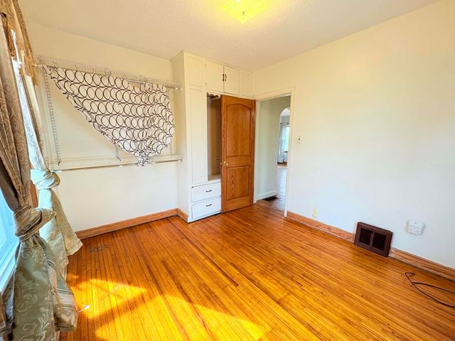 1437 Vine Street, Waterloo, IA 50703