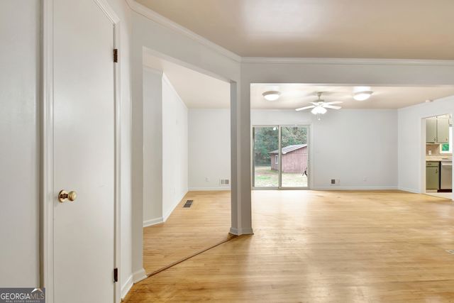 500 Circle Drive, Fayetteville, GA 30214