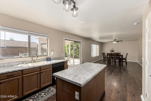 15945 W COTTONWOOD Street, Surprise, AZ 85374