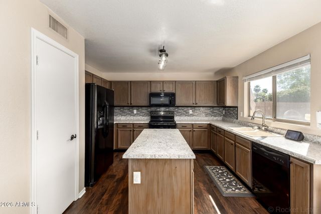 15945 W COTTONWOOD Street, Surprise, AZ 85374