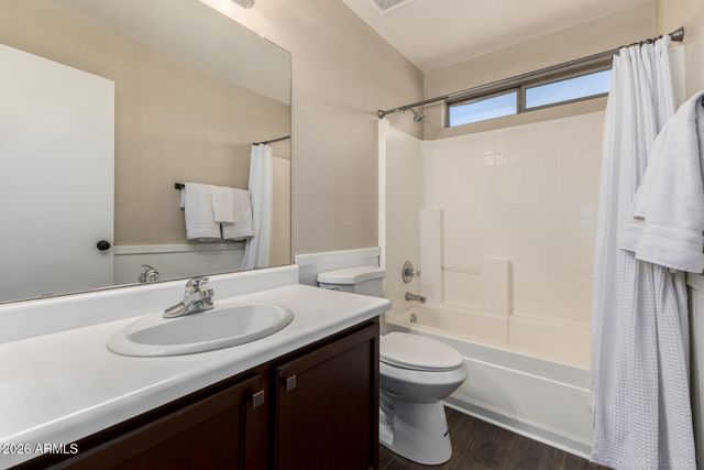 15945 W COTTONWOOD Street, Surprise, AZ 85374