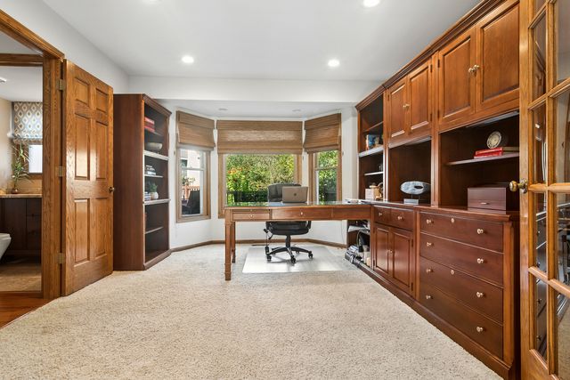 2794 Whispering Oaks Drive, Buffalo Grove, IL 60089