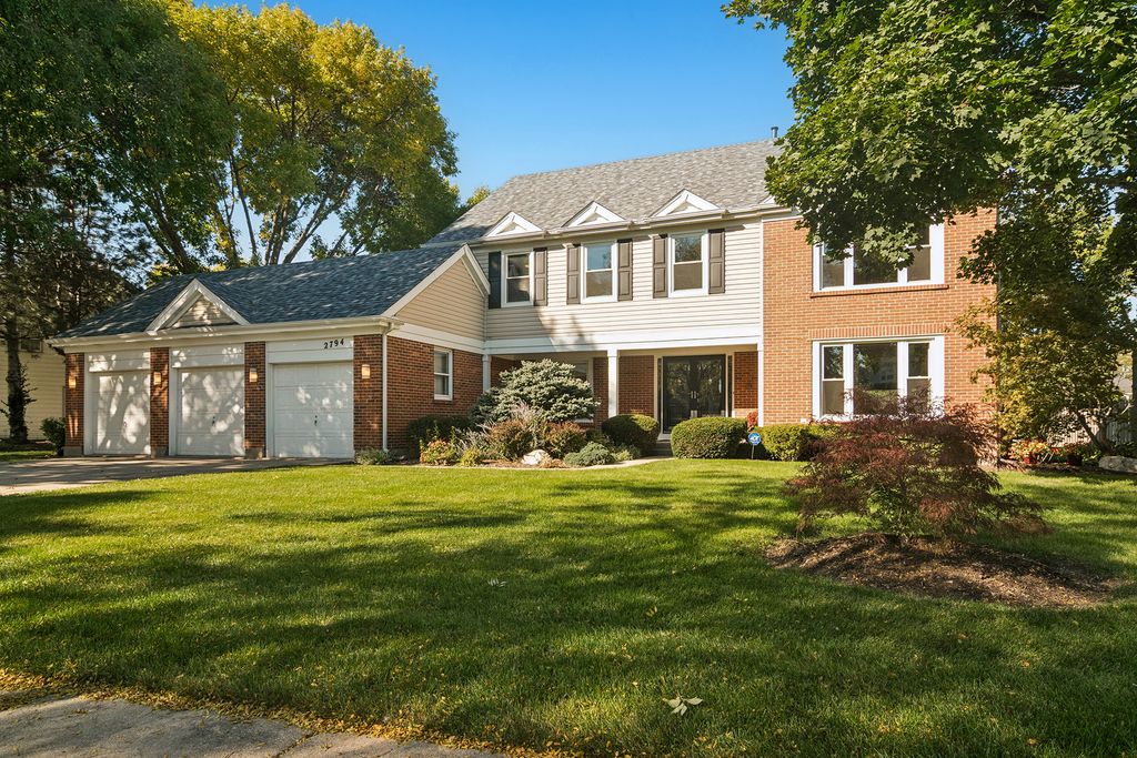 2794 Whispering Oaks Drive, Buffalo Grove, IL 60089