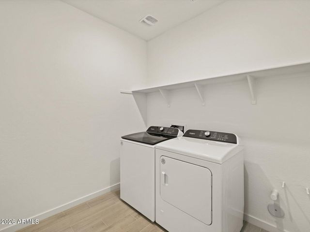 7766 W HAYWARD Avenue, Glendale, AZ 85303