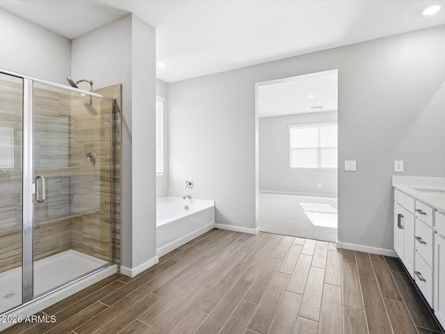 7766 W HAYWARD Avenue, Glendale, AZ 85303