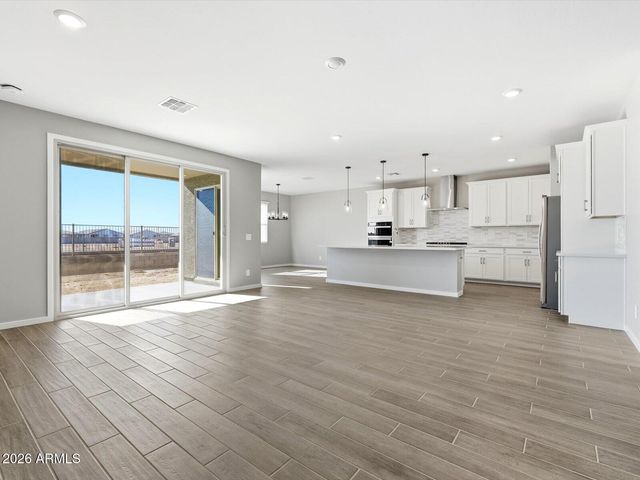 7766 W HAYWARD Avenue, Glendale, AZ 85303