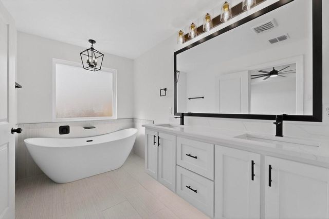 103 Boone Street, Edgewood, TX 75117