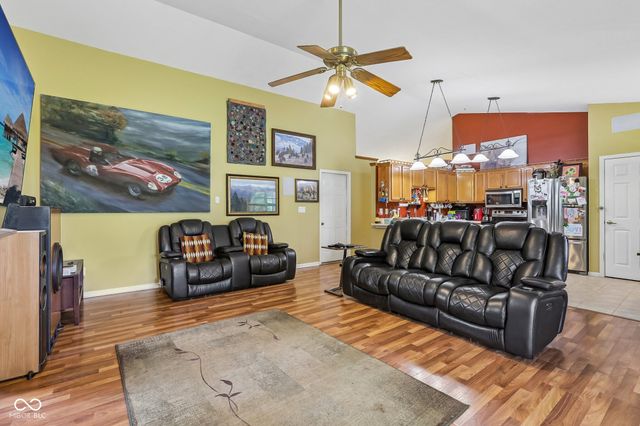 1719 Acorn Road, Franklin, IN 46131