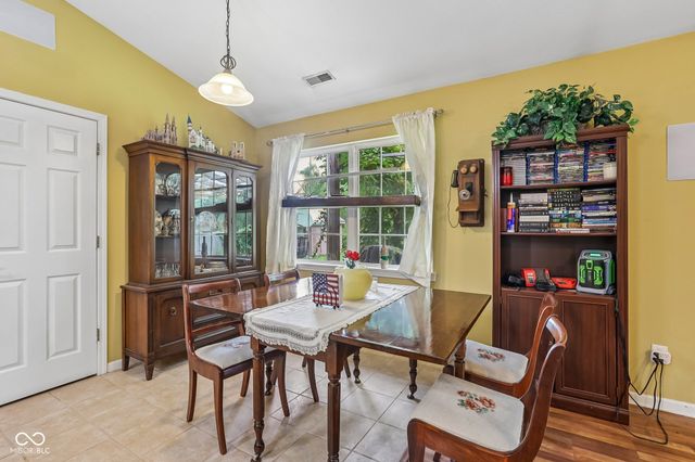 1719 Acorn Road, Franklin, IN 46131