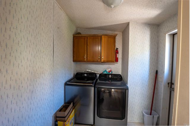 6750 Highway 20, Ukiah, CA 95482