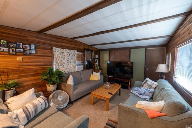 6750 Highway 20, Ukiah, CA 95482