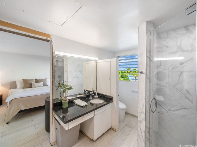 2969 Kalakaua Avenue 505, Honolulu, HI 96815