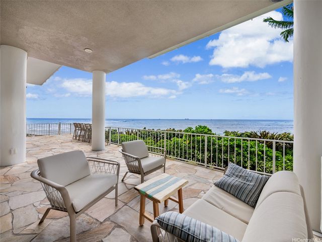 2969 Kalakaua Avenue 505, Honolulu, HI 96815