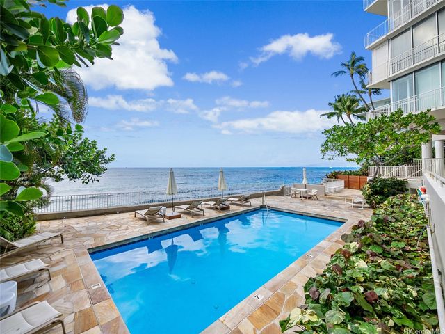 2969 Kalakaua Avenue 505, Honolulu, HI 96815