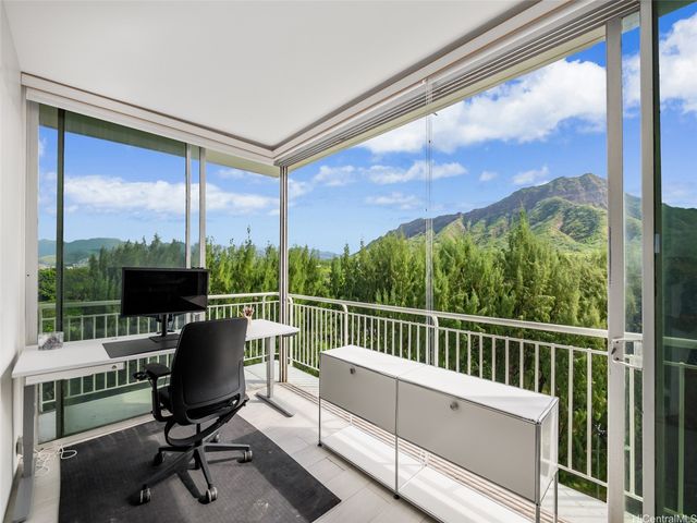 2969 Kalakaua Avenue 505, Honolulu, HI 96815