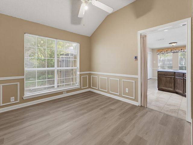 7512 Lake Arrowhead Drive, Fort Worth, TX 76137