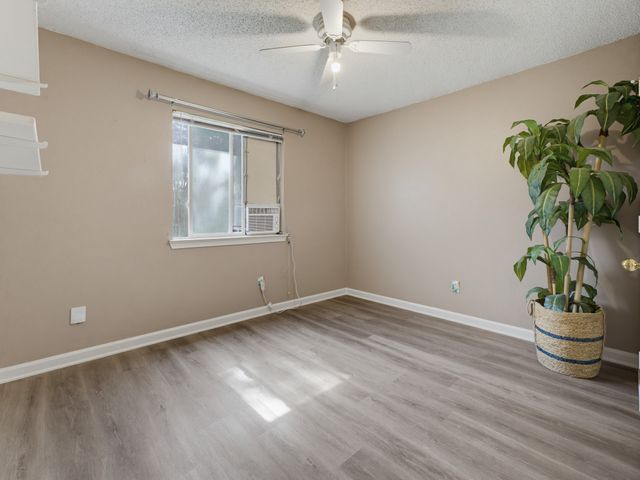 7512 Lake Arrowhead Drive, Fort Worth, TX 76137