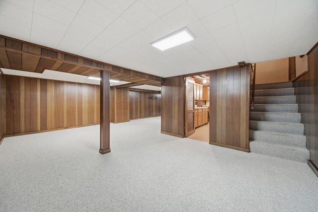 13119 Linder Avenue, Crestwood, IL 60418