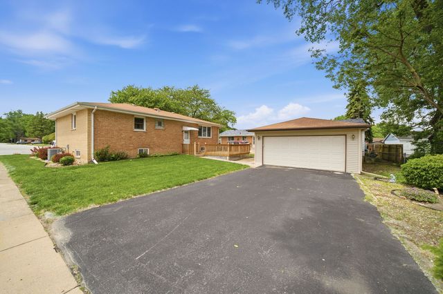 13119 Linder Avenue, Crestwood, IL 60418
