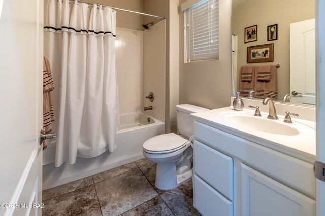 60998 E Angora Place, Oracle, AZ 85623