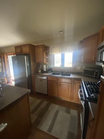 4814 COUNTY RD R, Oshkosh, WI 54902