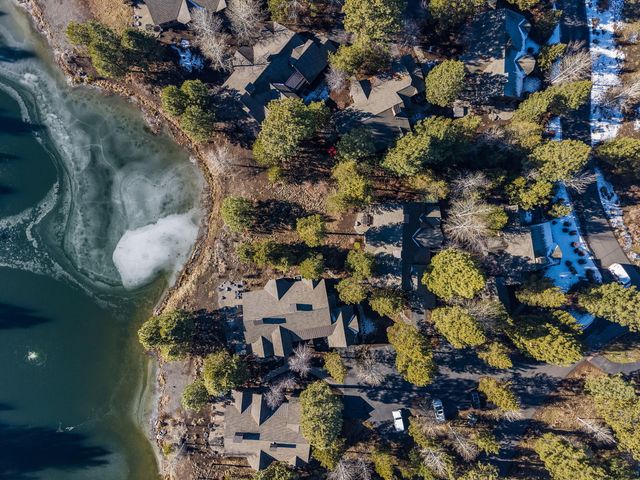 56504 Caldera Springs Court 30, Bend, OR 97707