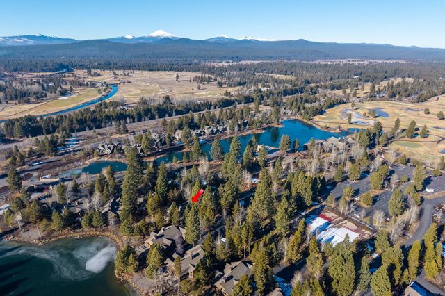 56504 Caldera Springs Court 30, Bend, OR 97707