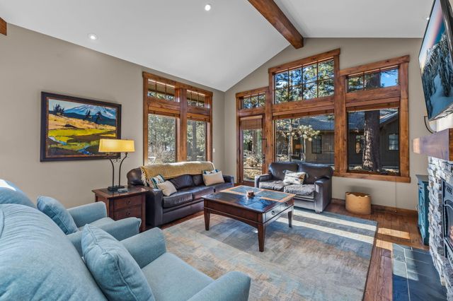 56504 Caldera Springs Court 30, Bend, OR 97707