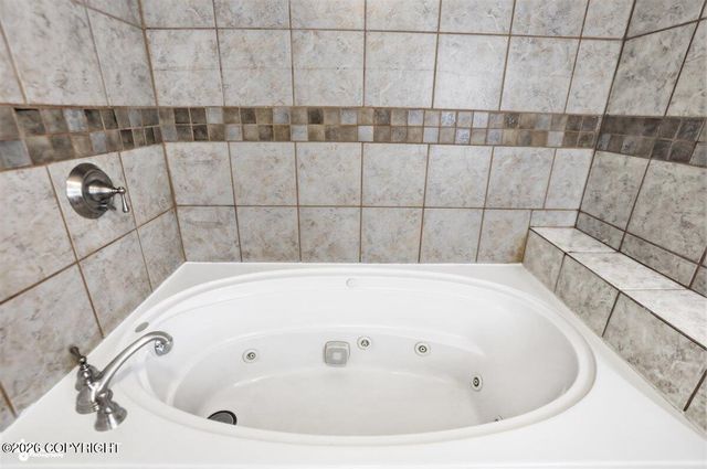18660 Kings Point Circle, Eagle River, AK 99577
