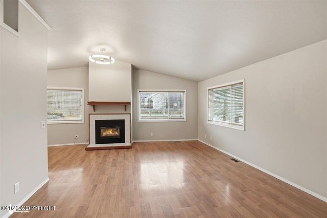 18660 Kings Point Circle, Eagle River, AK 99577