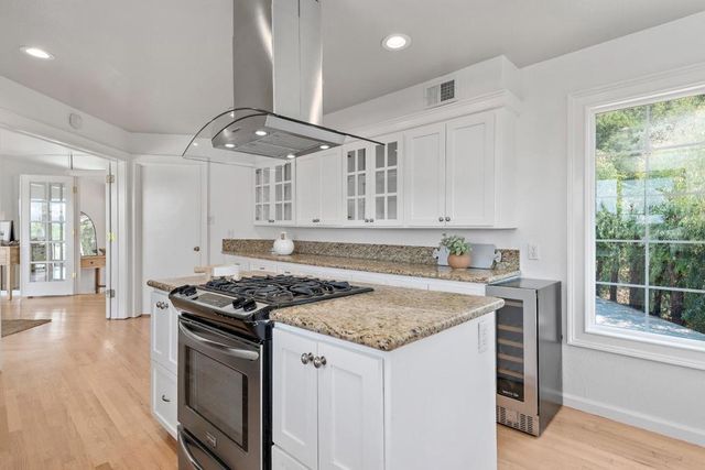 16057 Shannon Road, Los Gatos, CA 95032