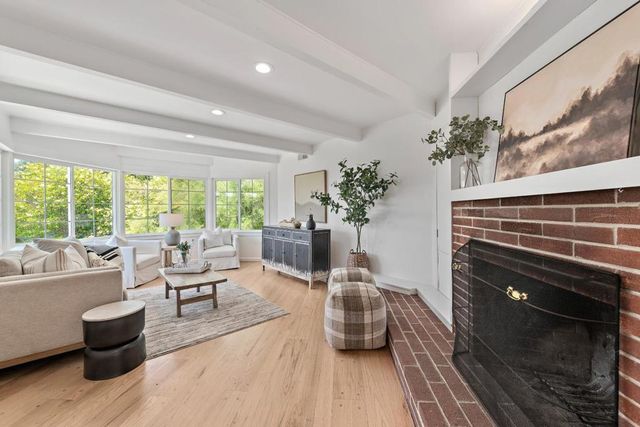 16057 Shannon Road, Los Gatos, CA 95032