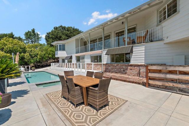 16057 Shannon Road, Los Gatos, CA 95032