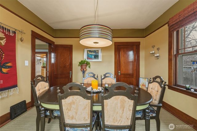 1203 S 3rd Avenue, Walla Walla, WA 99362